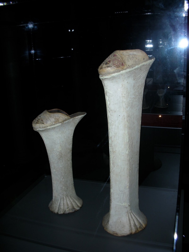 Cruel Fashions Chopine Absurd