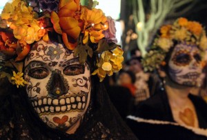Bizarre Parades Day Of Dead