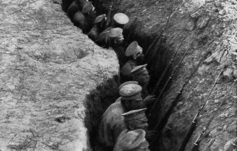 WW1 Photos Russian Trench