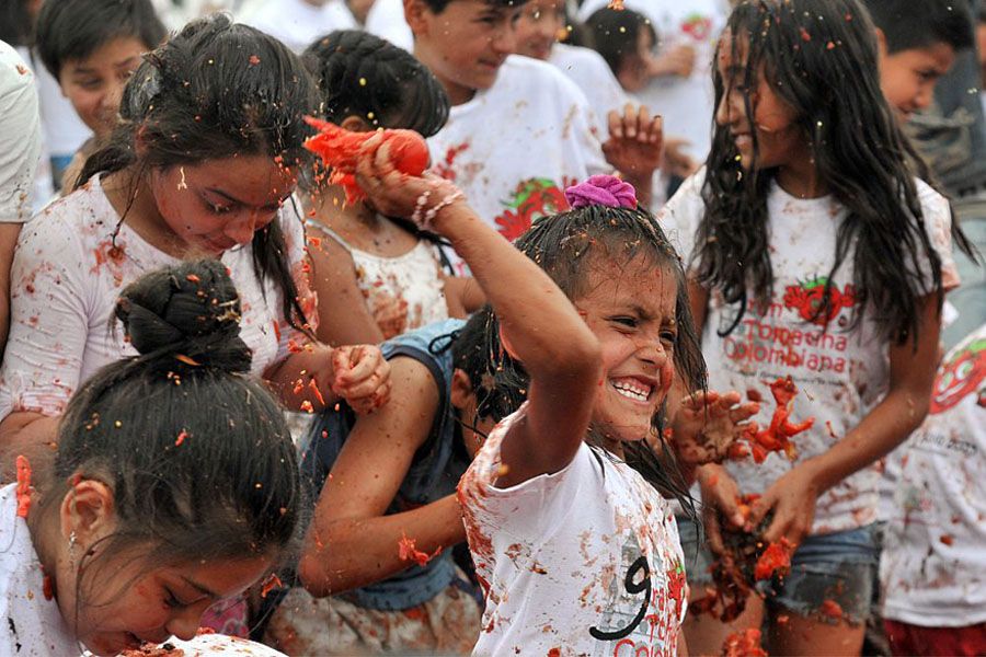 La Tomatina Festival Girl Toss