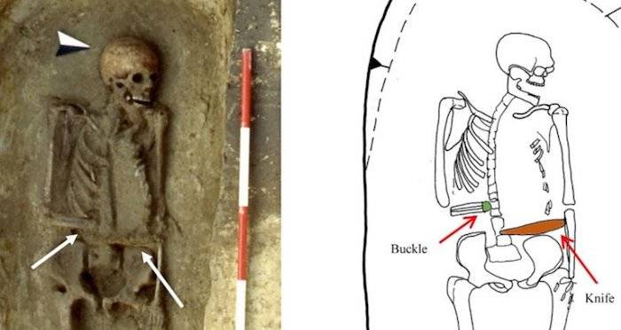 Lombard Man Knife Hand_1024