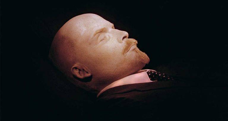 Extreme Embalming Vladimir Lenin