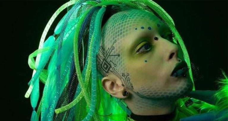 Jareth Nebula Green Hair Featured