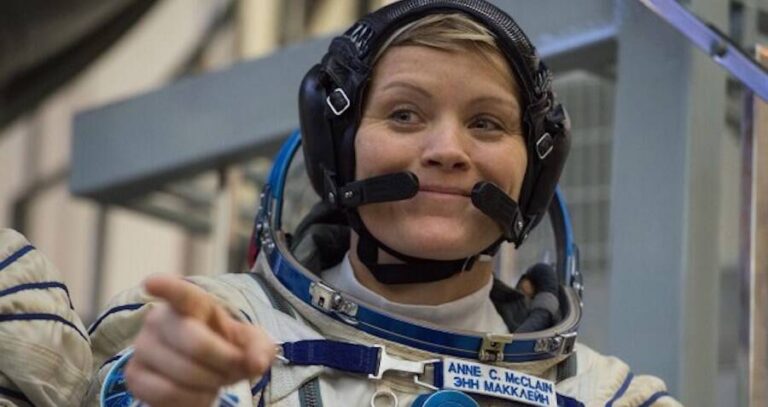 Anne Mcclain In Space Gear