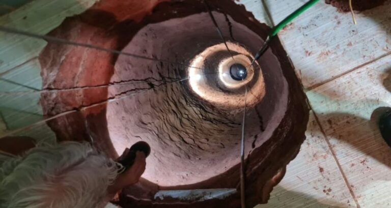 View Inside Hole Featured